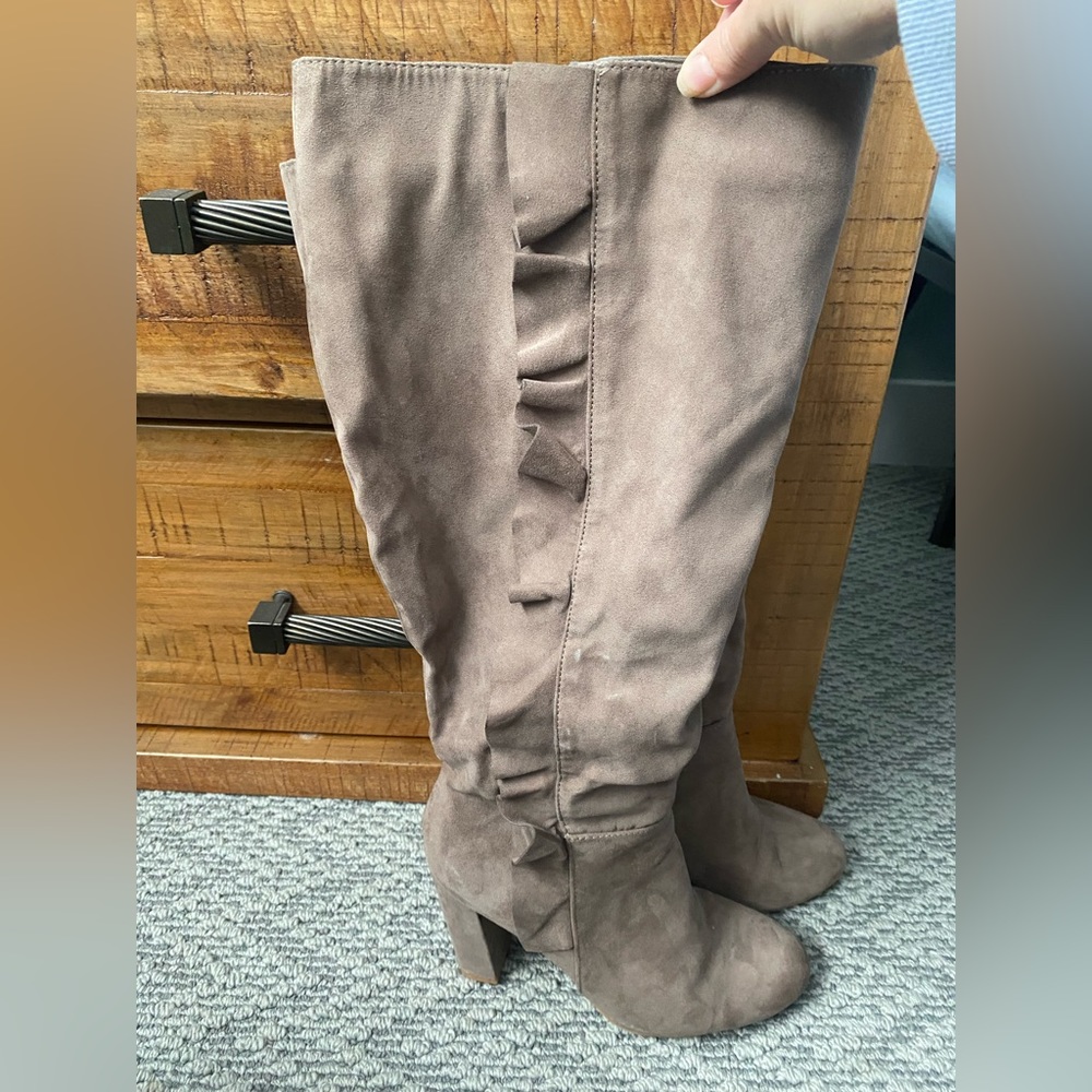 Paige Tan Suede boots, Women’s Size 9